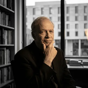 Peter Singer